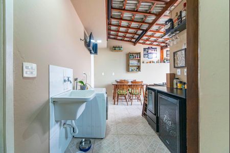 Apartamento à venda com 90m², 2 quartos e 1 vagaÁrea de Serviço