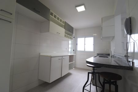 Apartamento para alugar com 70m², 2 quartos e 2 vagasCozinha