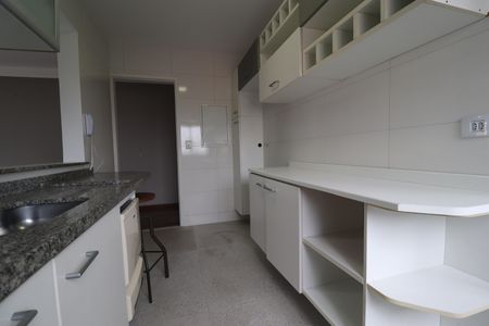 Apartamento para alugar com 70m², 2 quartos e 2 vagasCozinha