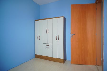 Quarto 1 de apartamento à venda com 2 quartos, 47m² em São Sebastião, Porto Alegre