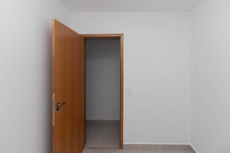 Quarto 1 de apartamento para alugar com 2 quartos, 43m² em Carandiru, São Paulo