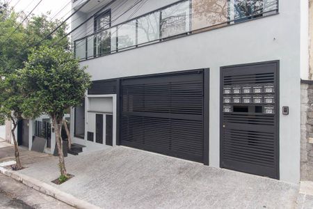 Apartamento à venda com 43m², 2 quartos e 1 vaga Apartamento à venda com 43m², 2 quartos e 1 vagaFachada