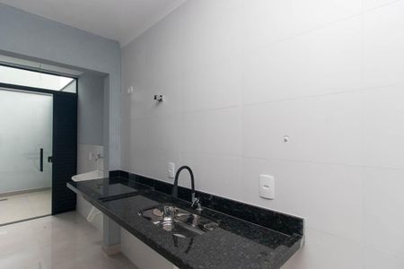 Apartamento à venda com 43m², 2 quartos e 1 vaga Apartamento à venda com 43m², 2 quartos e 1 vagaCozinha e Área de Serviço