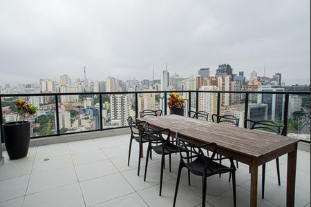 Apartamento para alugar com 45m², 2 quartos e 1 vagaÁrea comum - Churrasqueira
