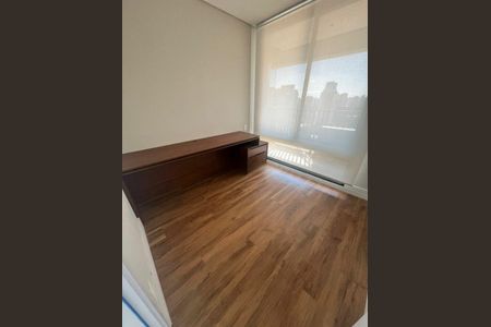 Apartamento à venda com 3 quartos, 168m² em Vila Cordeiro, São Paulo