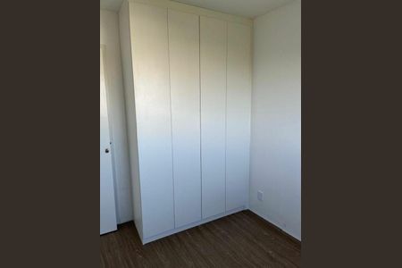 Apartamento à venda com 2 quartos, 34m² em Jurubatuba, São Paulo