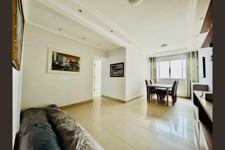 Apartamento à venda com 65m², 3 quartos e 2 vagas