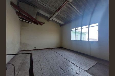 Casa à venda com 4 quartos, 200m² em Jardim Penha, São Paulo