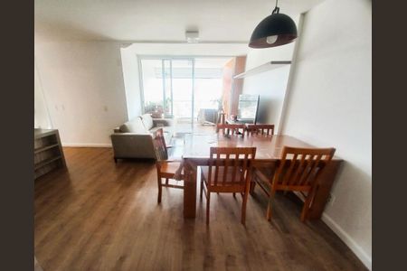 Apartamento à venda com 2 quartos, 71m² em Campo Belo, São Paulo
