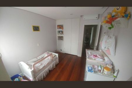 Apartamento à venda com 3 quartos, 180m² em Campo Belo, São Paulo