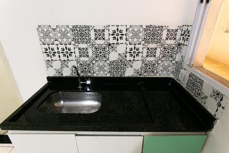 Cozinha de kitnet/studio para alugar com 1 quarto, 20m² em Vila Prudente, São Paulo