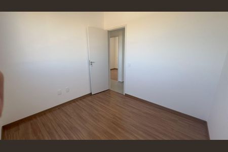 Quarto de apartamento para alugar com 2 quartos, 60m² em Palmeiras, Belo Horizonte