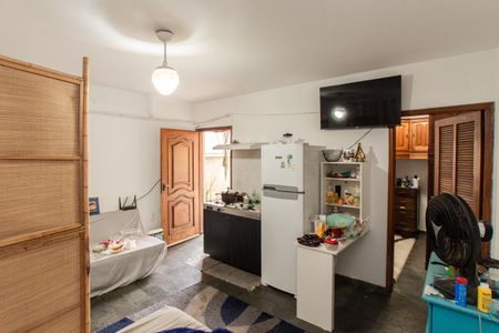 Casa à venda com 250m², 5 quartos e 5 vagasCasa 2 - Quarto