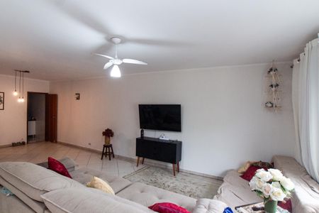 Sala de casa à venda com 5 quartos, 250m² em Vila Mazzei, São Paulo