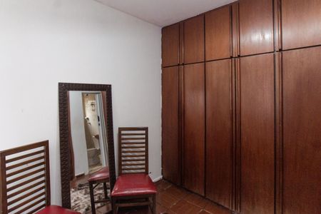 Casa à venda com 250m², 5 quartos e 5 vagasCasa 3 - Quarto