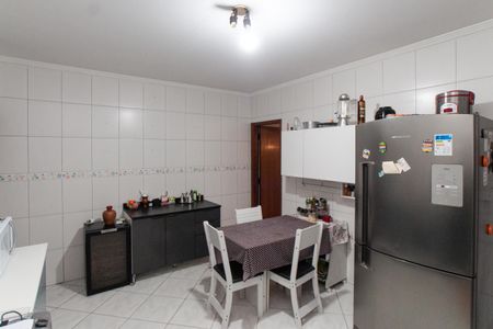 Casa à venda com 250m², 5 quartos e 5 vagasCozinha
