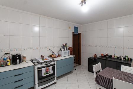 Casa à venda com 250m², 5 quartos e 5 vagasCozinha