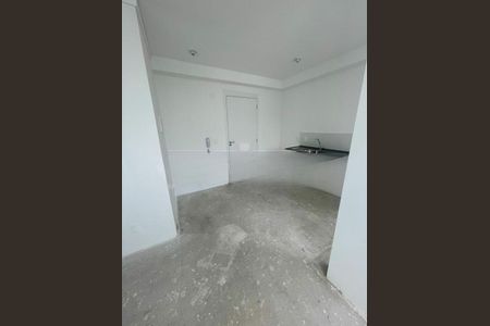 Apartamento à venda com 2 quartos, 37m² em Jurubatuba, São Paulo