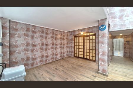 Casa à venda com 132m², 3 quartos e 1 vaga Casa à venda com 132m², 3 quartos e 1 vagaGaragem