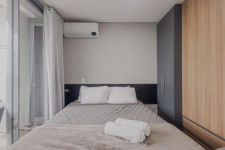 Quarto de kitnet/studio para alugar com 1 quarto, 40m² em Pinheiros, São Paulo