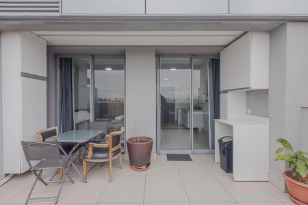 Varanda de kitnet/studio para alugar com 1 quarto, 40m² em Pinheiros, São Paulo