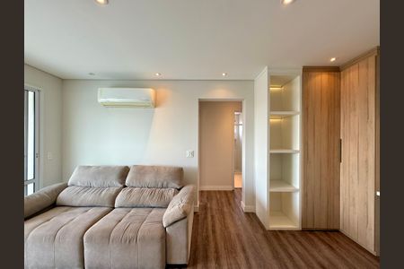 Sala  de apartamento para alugar com 2 quartos, 68m² em Campo Belo, São Paulo