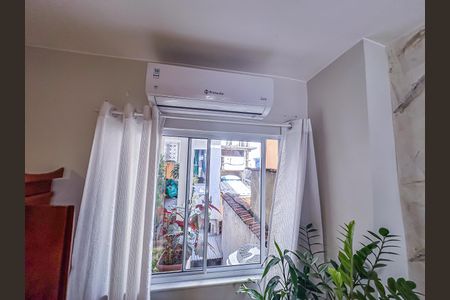 Apartamento para alugar com 74m², 2 quartos e sem vaga Apartamento para alugar com 74m², 2 quartos e sem vagaSala