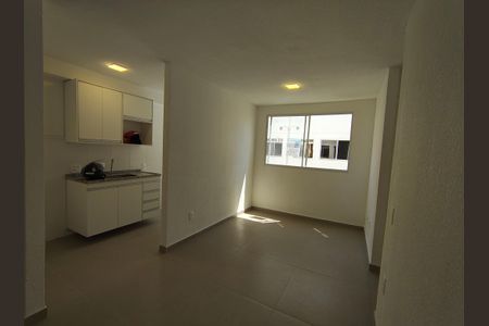 Sala/Cozinha de apartamento para alugar com 2 quartos, 40m² em Pechincha, Rio de Janeiro