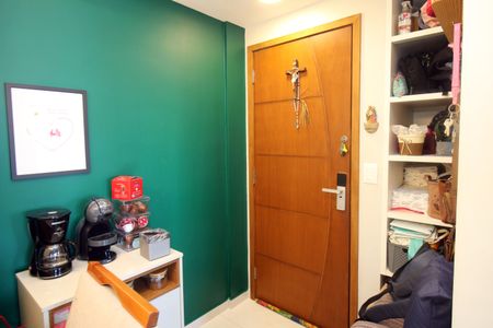 Sala de apartamento à venda com 2 quartos, 58m² em Vista Alegre, Rio de Janeiro