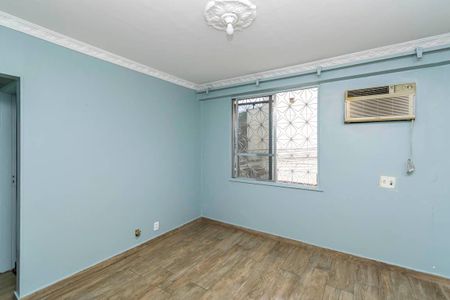 Sala de apartamento para alugar com 2 quartos, 50m² em Irajá, Rio de Janeiro