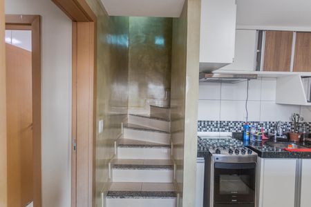 Apartamento para alugar com 155m², 4 quartos e 2 vagasEscada de Acesso a Cobertura