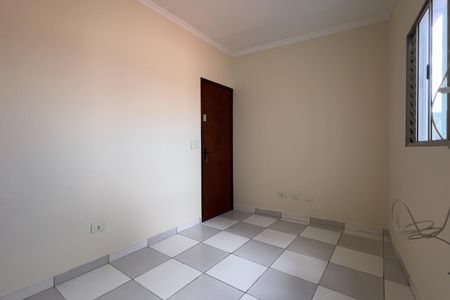 Casa para alugar com 100m², 2 quartos e 1 vaga Casa para alugar com 100m², 2 quartos e 1 vagaQuarto