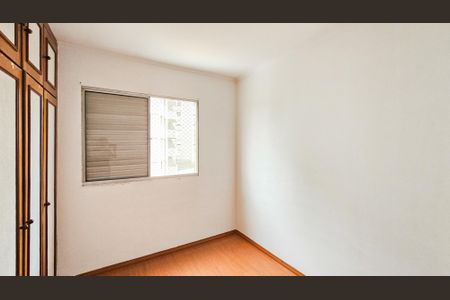 Quarto 1 de apartamento para alugar com 2 quartos, 64m² em Vila Osasco, Osasco