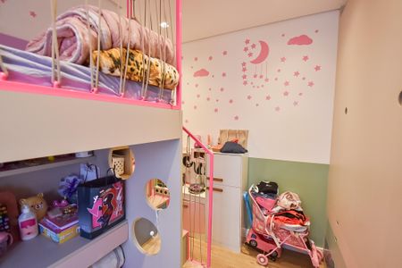 Apartamento à venda com 148m², 3 quartos e 4 vagas Apartamento à venda com 148m², 3 quartos e 4 vagasSuíte 2