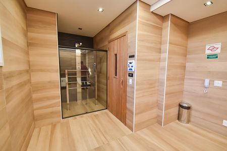 Apartamento à venda com 148m², 3 quartos e 4 vagas Apartamento à venda com 148m², 3 quartos e 4 vagasÁrea comum