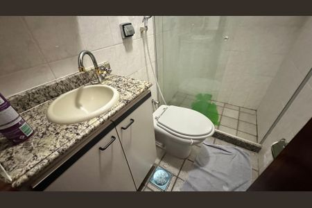 Apartamento à venda com 90m², 3 quartos e 2 vagasBanheiro Social