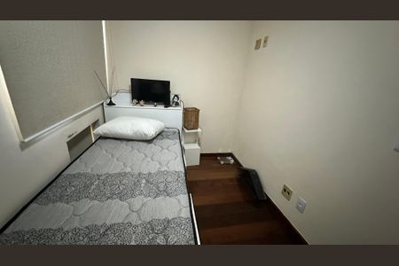 Apartamento à venda com 90m², 3 quartos e 2 vagasQuarto 3