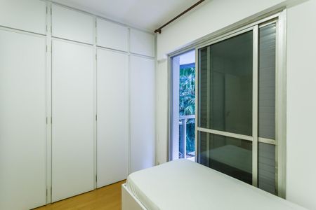 Quarto 1 de apartamento para alugar com 2 quartos, 45m² em Vila Nova Conceição, São Paulo