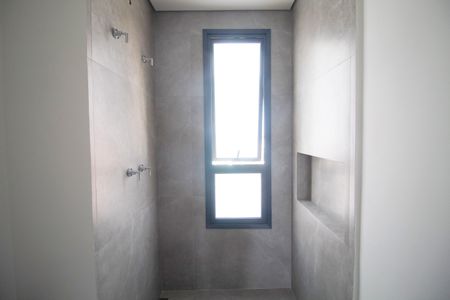 Apartamento à venda com 167m², 3 quartos e 2 vagas Apartamento à venda com 167m², 3 quartos e 2 vagasBanheiro da Suíte 1