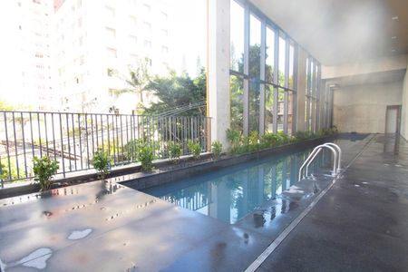 Apartamento à venda com 167m², 3 quartos e 2 vagas Apartamento à venda com 167m², 3 quartos e 2 vagasPiscina