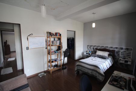 Casa à venda com 150m², 4 quartos e 3 vagasQuarto 1