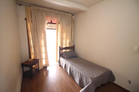 Casa à venda com 150m², 4 quartos e 3 vagasQuarto 4