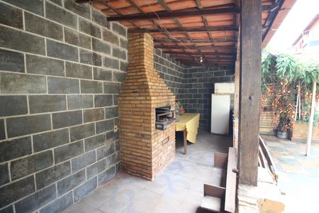 Casa à venda com 150m², 4 quartos e 3 vagasÁrea gourmet