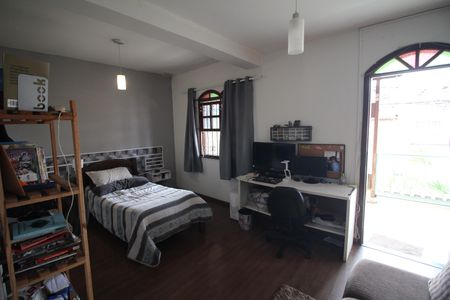 Casa à venda com 150m², 4 quartos e 3 vagasQuarto 1