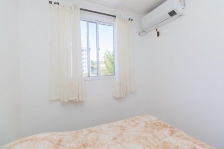 Quarto 1 de apartamento para alugar com 2 quartos, 45m² em Glória, Porto Alegre