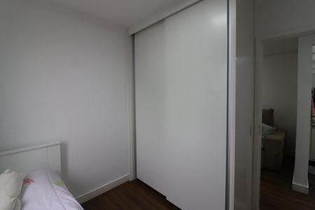 Apartamento à venda com 62m², 2 quartos e 2 vagasQuarto 2