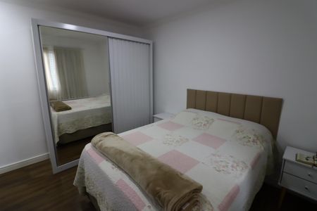 Suite 1 de apartamento para alugar com 2 quartos, 62m² em Km 18, Osasco