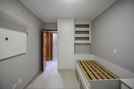 Apartamento para alugar com 138m², 3 quartos e 2 vagas Apartamento para alugar com 138m², 3 quartos e 2 vagasQuarto