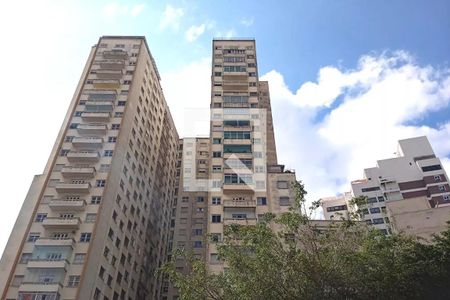 Apartamento para alugar com 70m², 1 quarto e sem vaga Apartamento para alugar com 70m², 1 quarto e sem vagaFachada