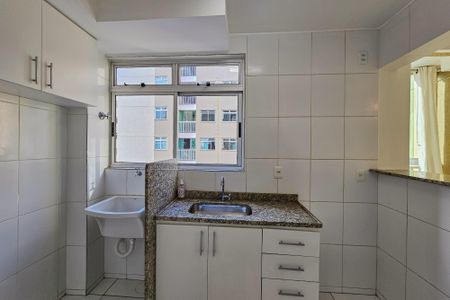 Apartamento à venda com 55m², 2 quartos e 1 vaga Apartamento à venda com 55m², 2 quartos e 1 vagaCozinha e Área de Serviço